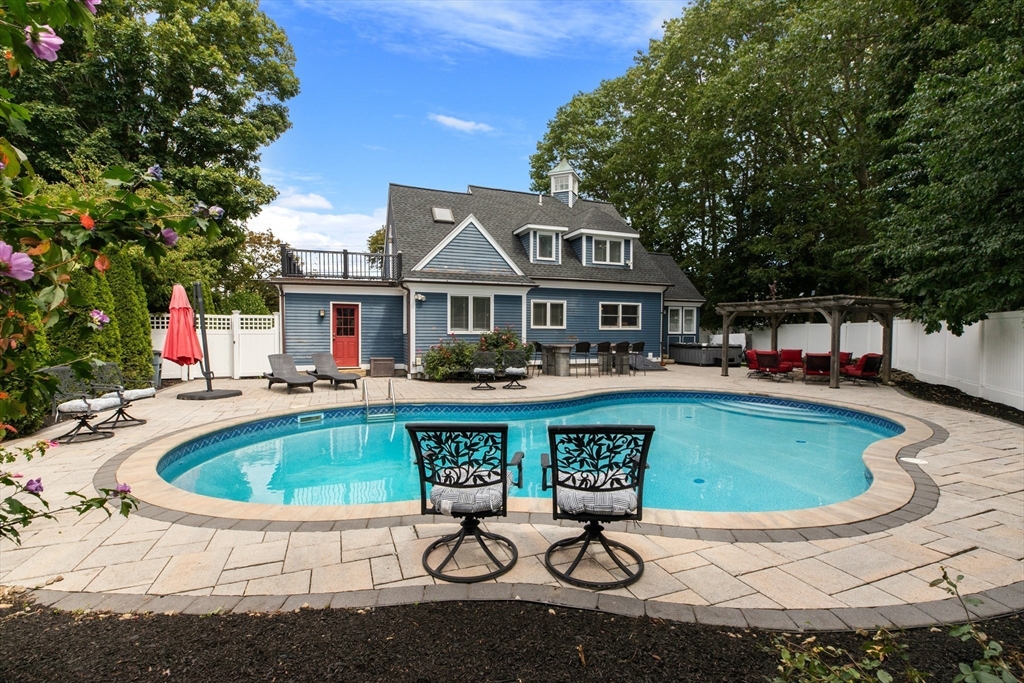 43 Ferry Rd