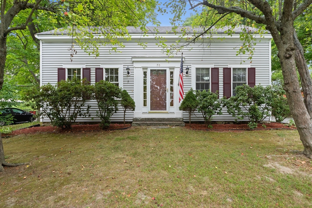 70 Maple St