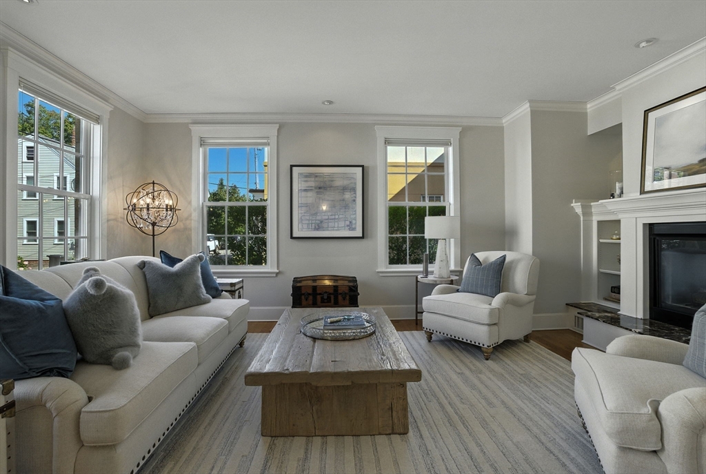 7 Vernon Street # 7