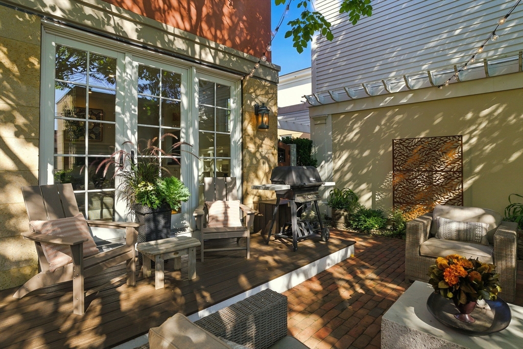 7 Vernon Street # 7