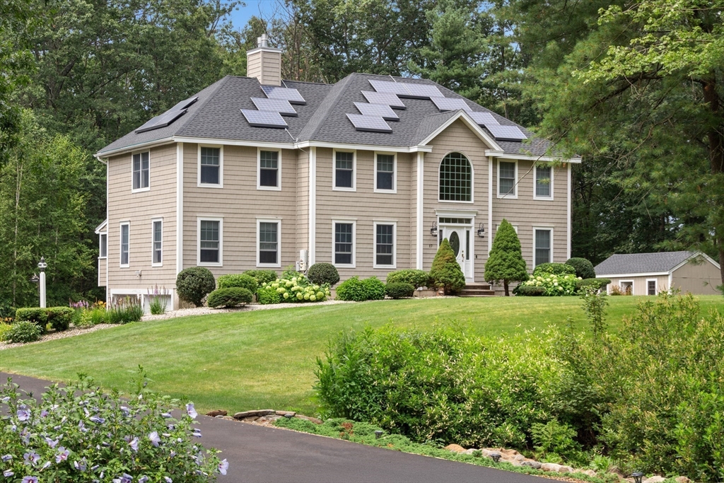 17 Sawmill Ridge