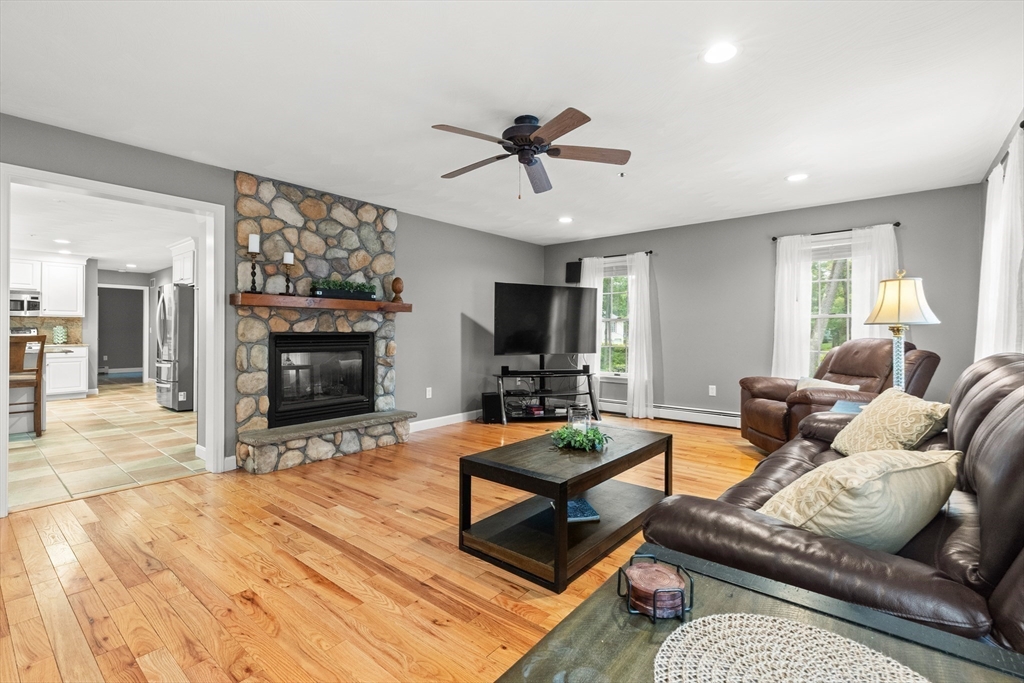 17 Sawmill Ridge