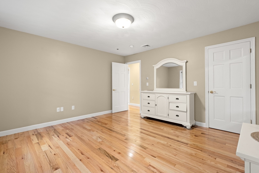 17 Sawmill Ridge