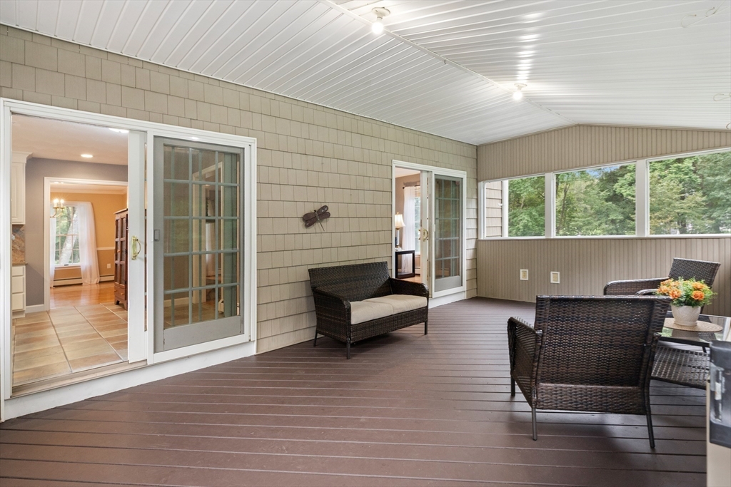 17 Sawmill Ridge