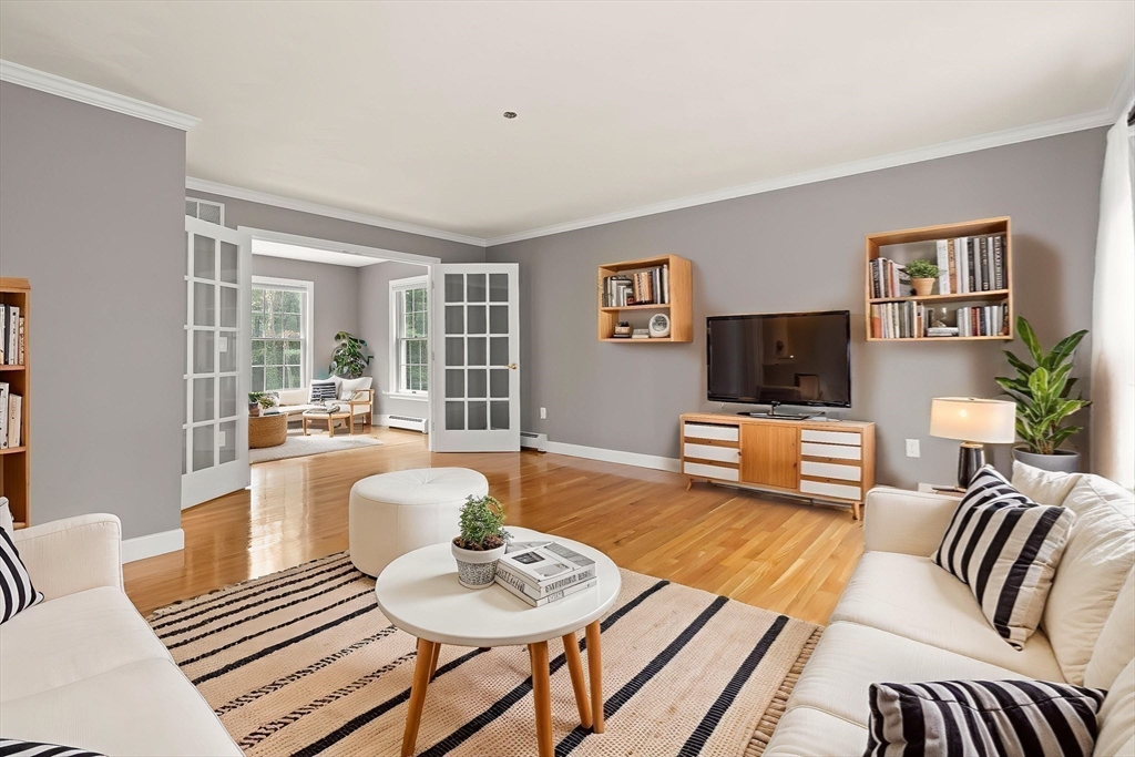 17 Sawmill Ridge