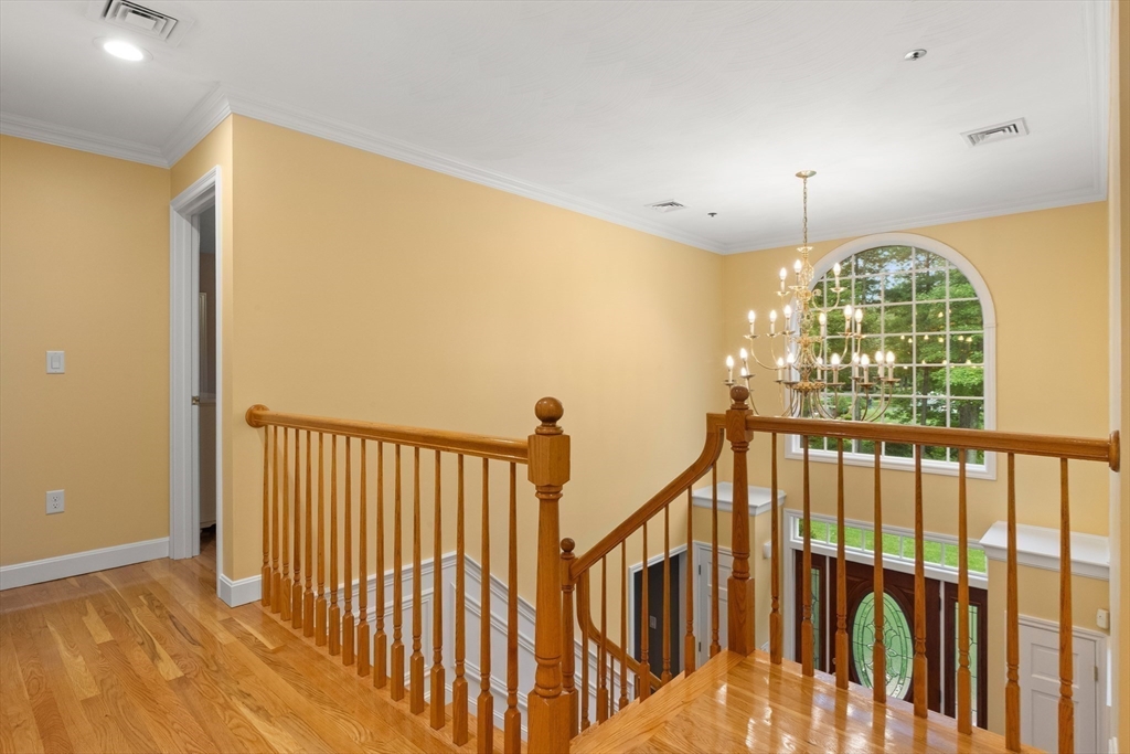 17 Sawmill Ridge