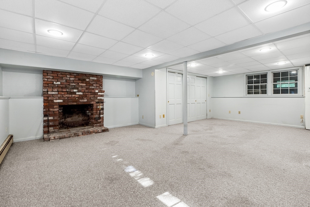18 Harriman Rd