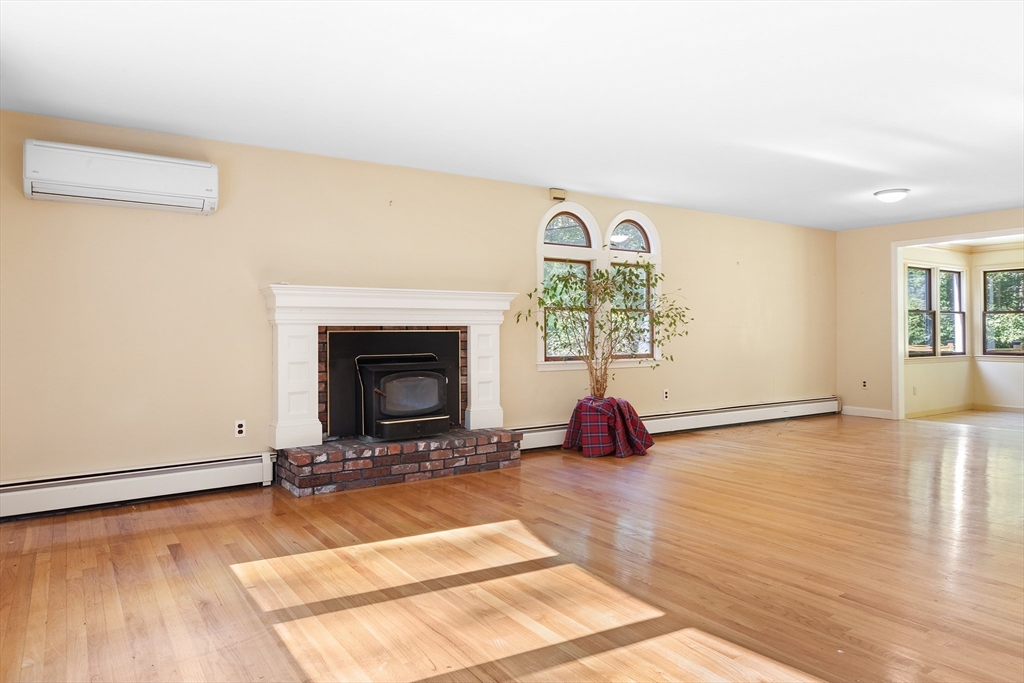 18 Harriman Rd