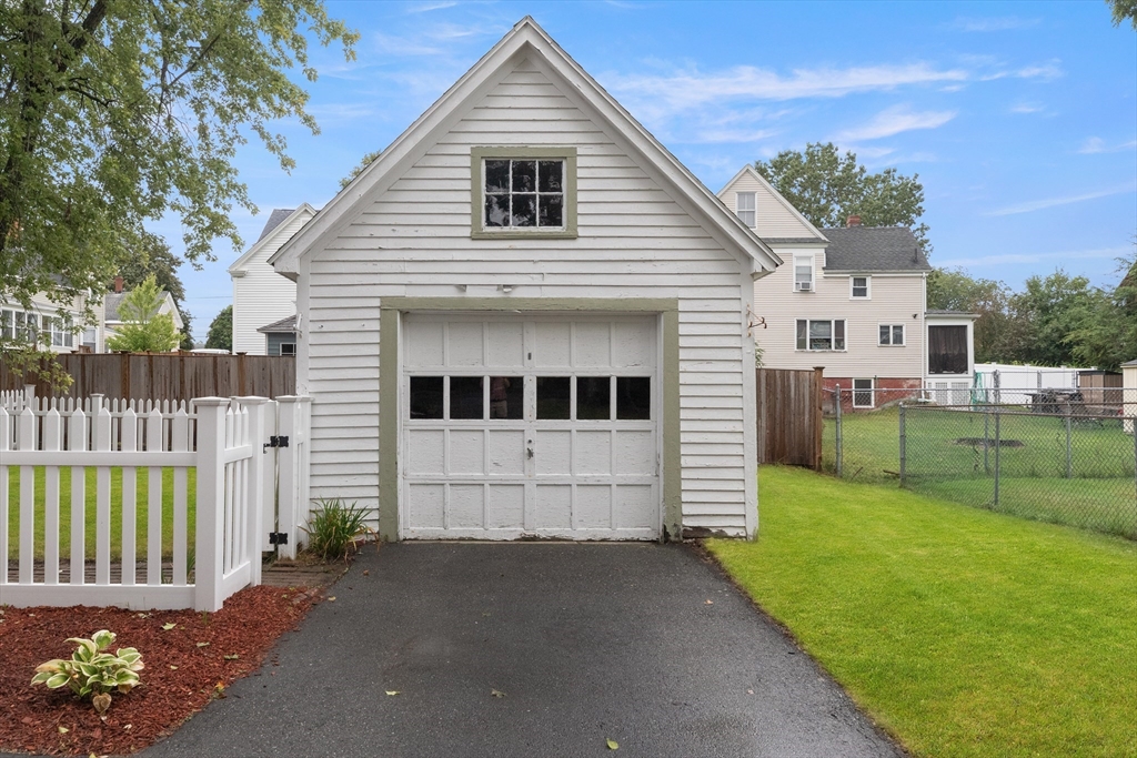 40 Haseltine Street