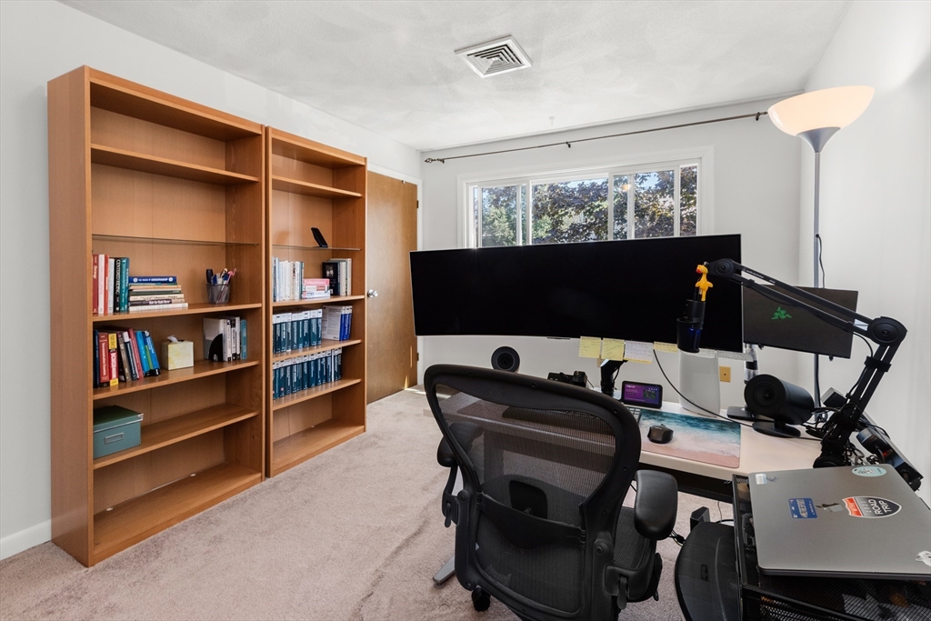 213 Farrwood Dr # 213