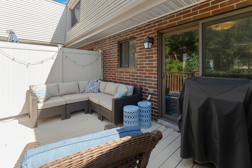 213 Farrwood Dr # 213