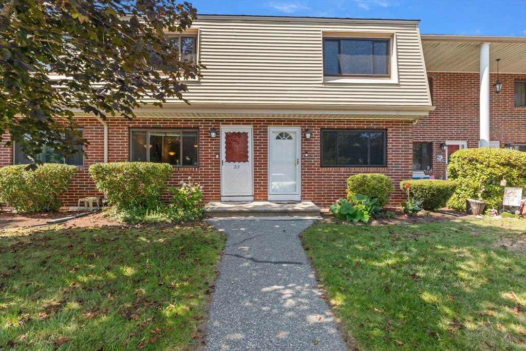 213 Farrwood Dr # 213