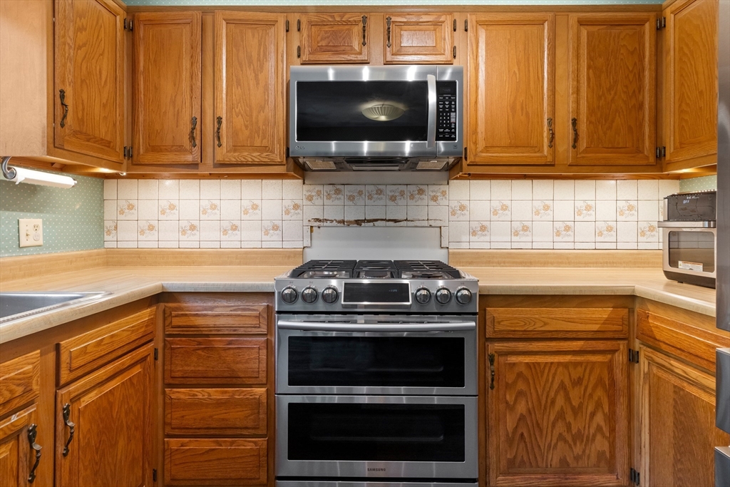 213 Farrwood Dr # 213