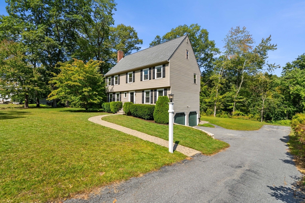 26 Woodberry Lane