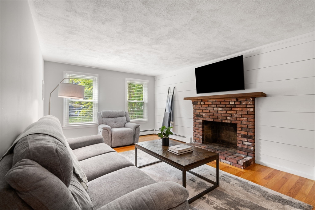 26 Woodberry Lane