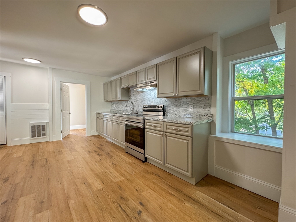 161 Prospect St
