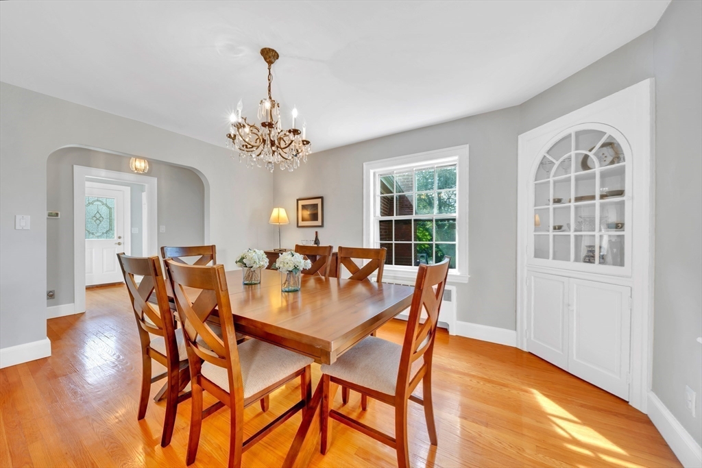 27 Burley Farm Rd