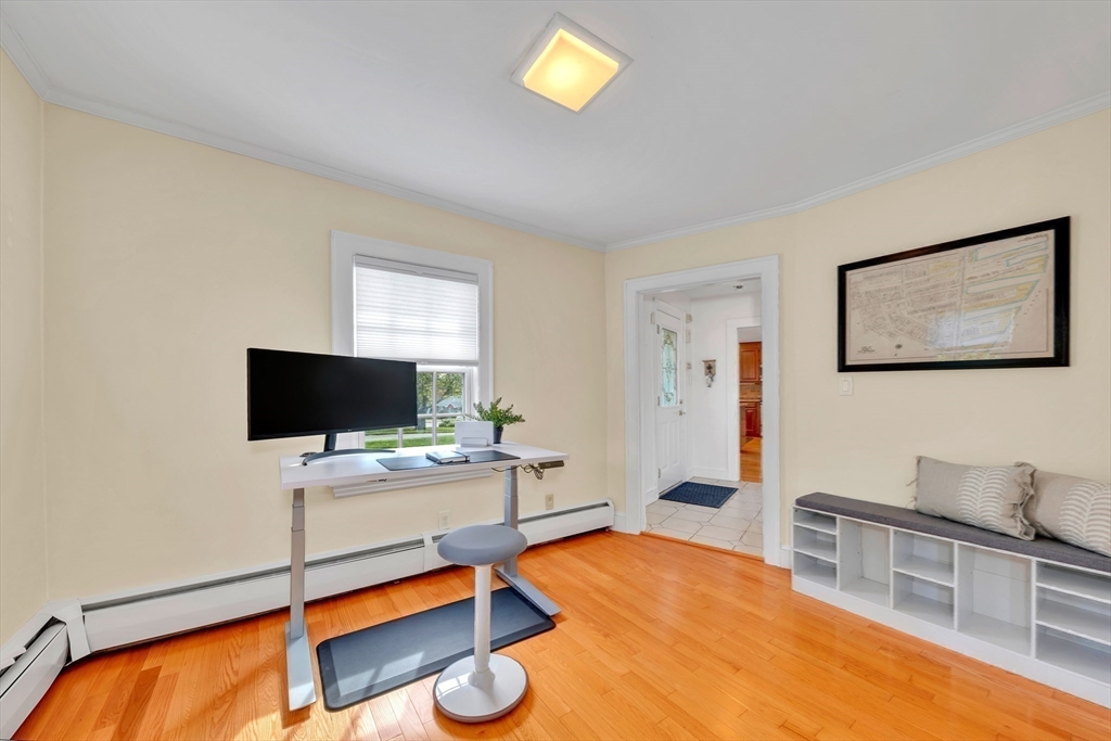 27 Burley Farm Rd