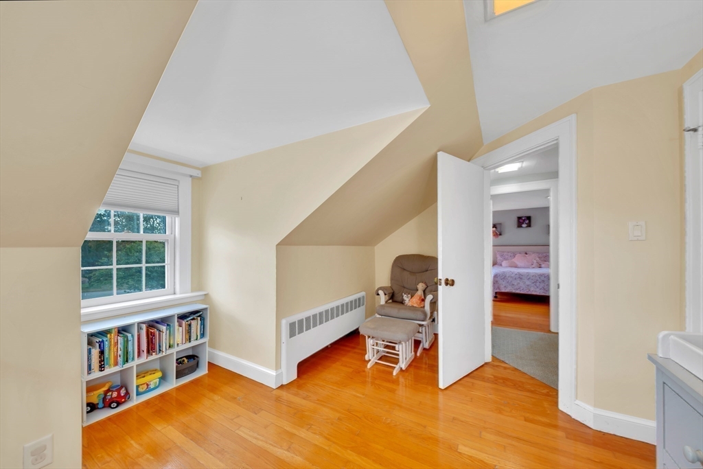 27 Burley Farm Rd