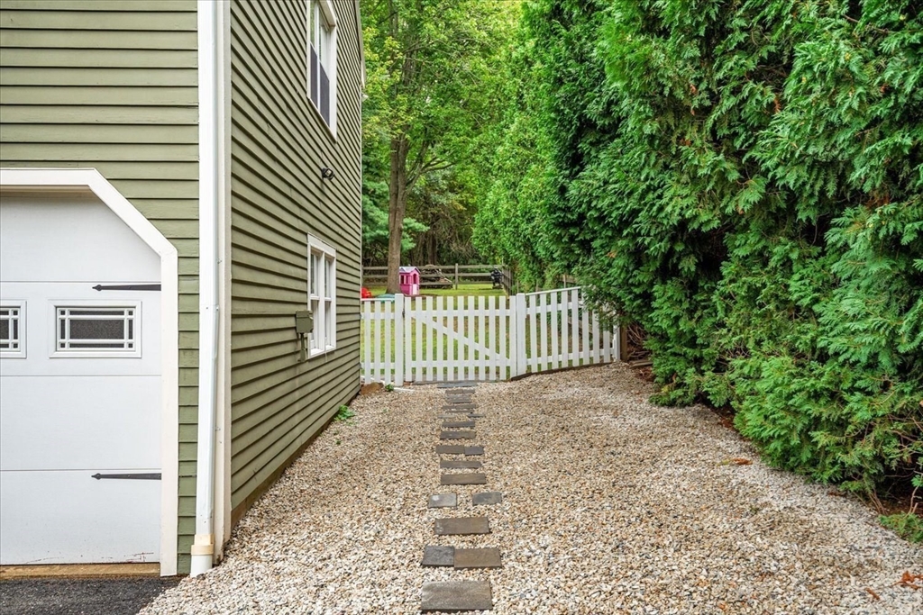 3 Cottage Lane