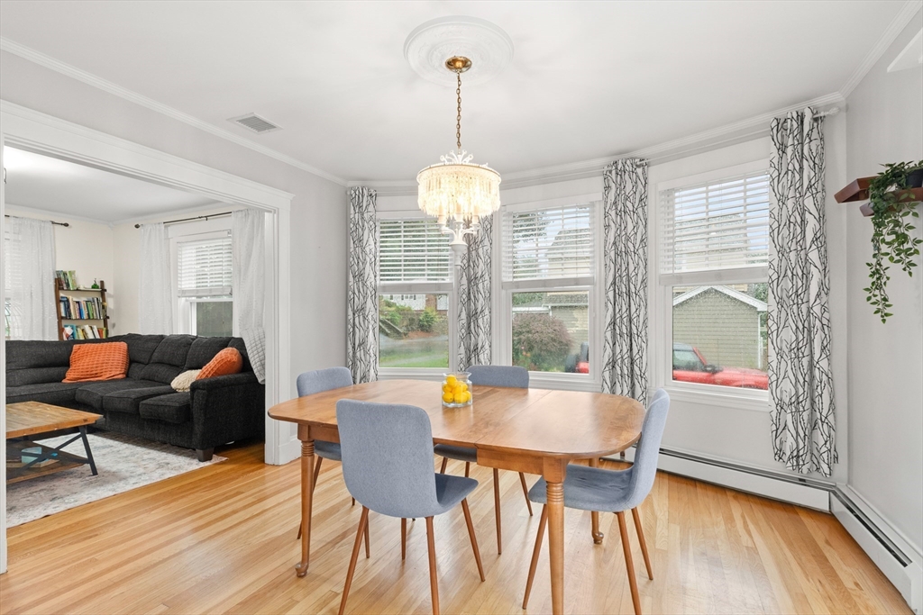 112 Fays Ave