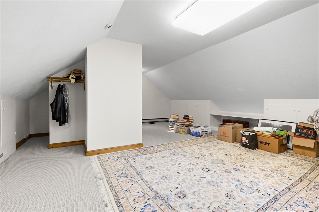 111 Moulton St