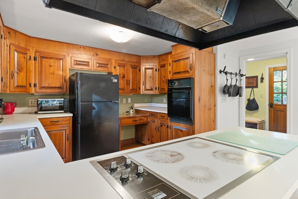 111 Moulton St