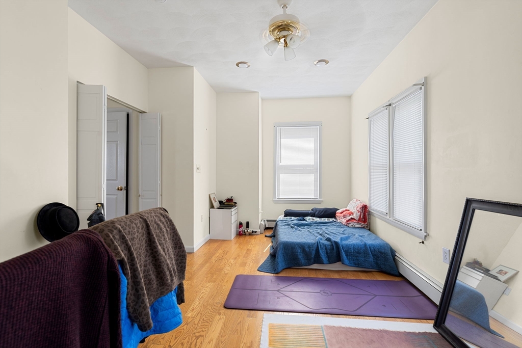215 Lexington Street