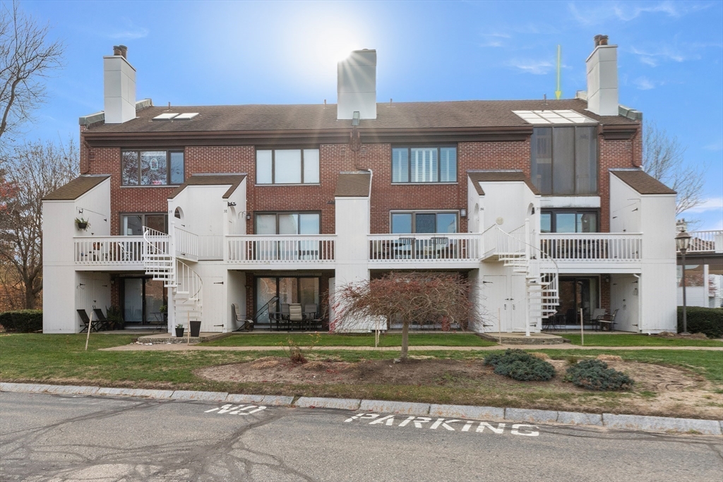 126 Merrimac # 35