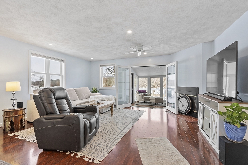 59 Riverdale Avenue # 2