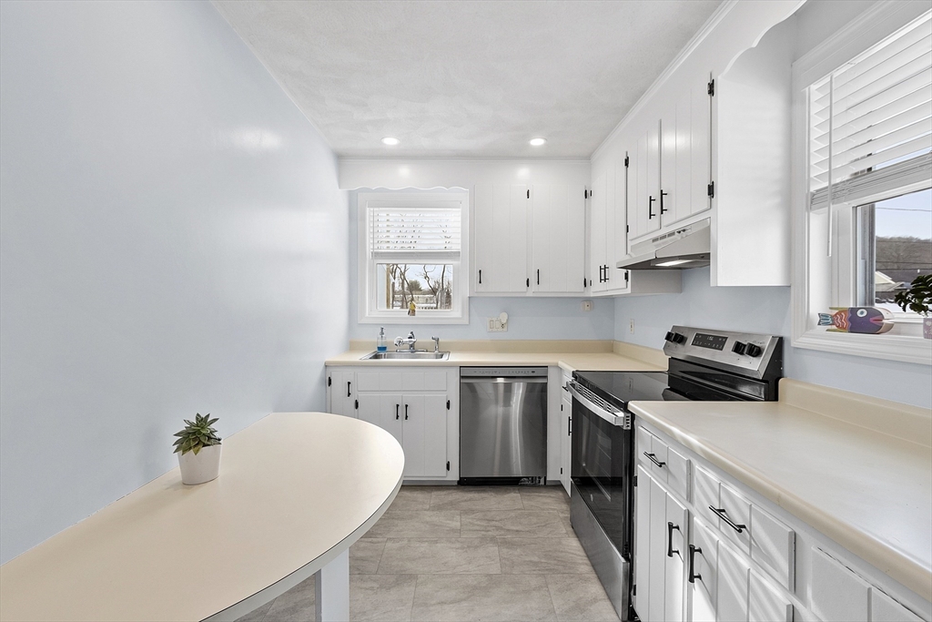 59 Riverdale Avenue # 2