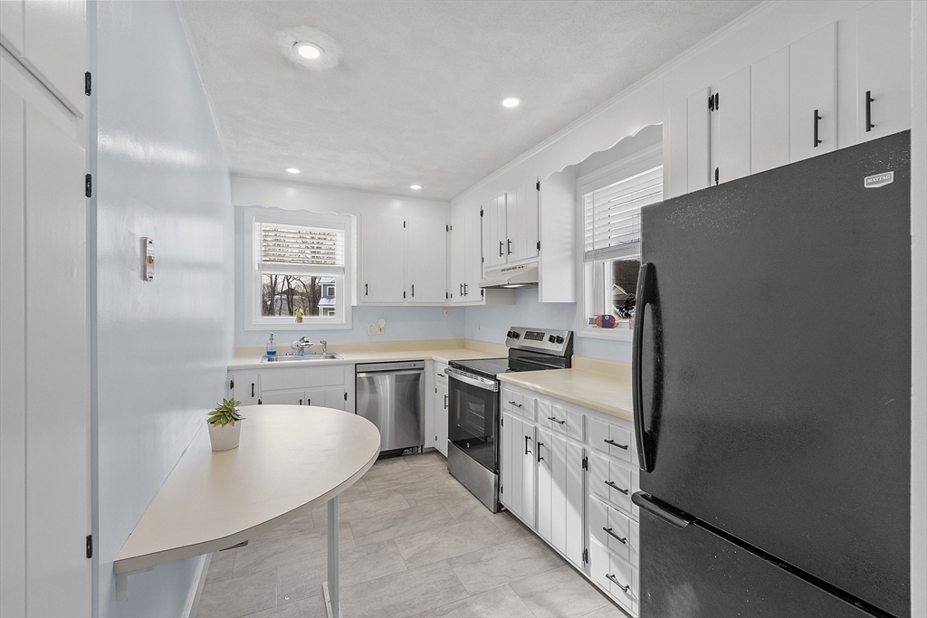 59 Riverdale Avenue # 2