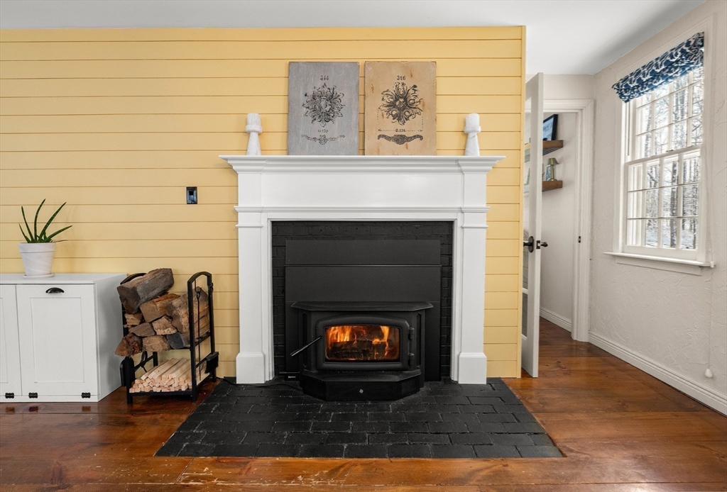 14 Sawmill Brook Rd