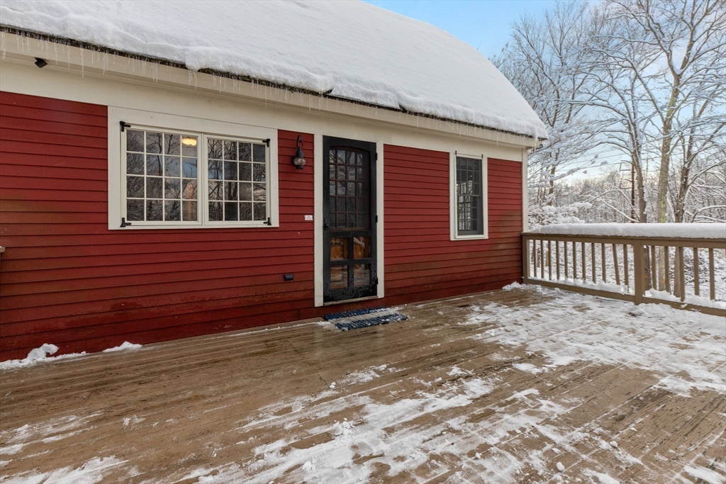 14 Sawmill Brook Rd