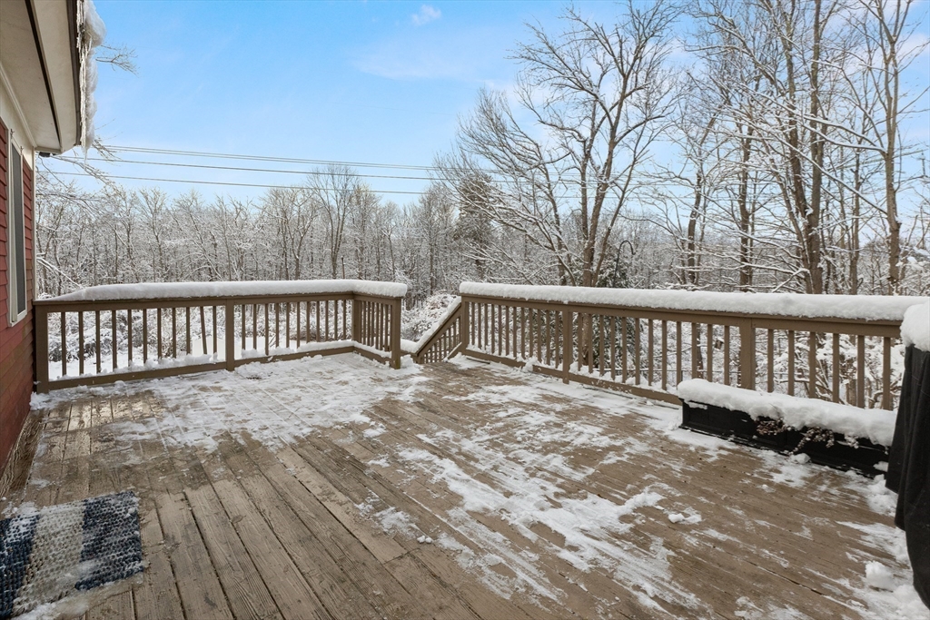 14 Sawmill Brook Rd