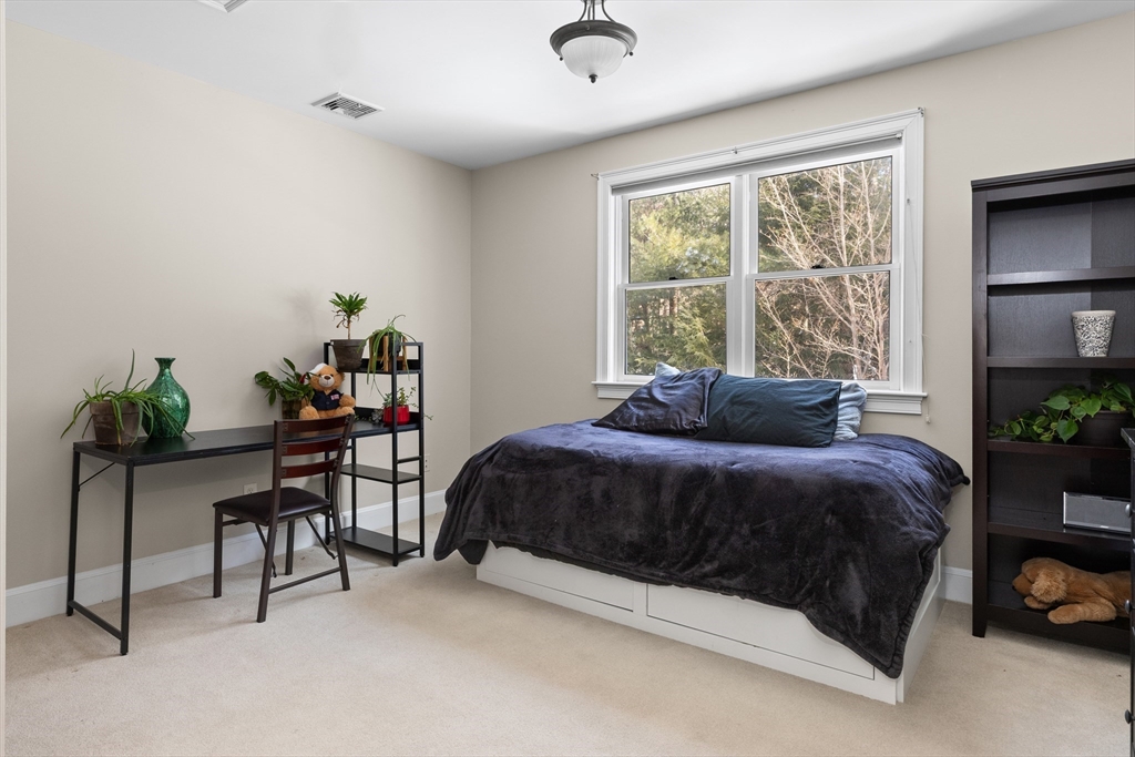126 Georgetown Rd