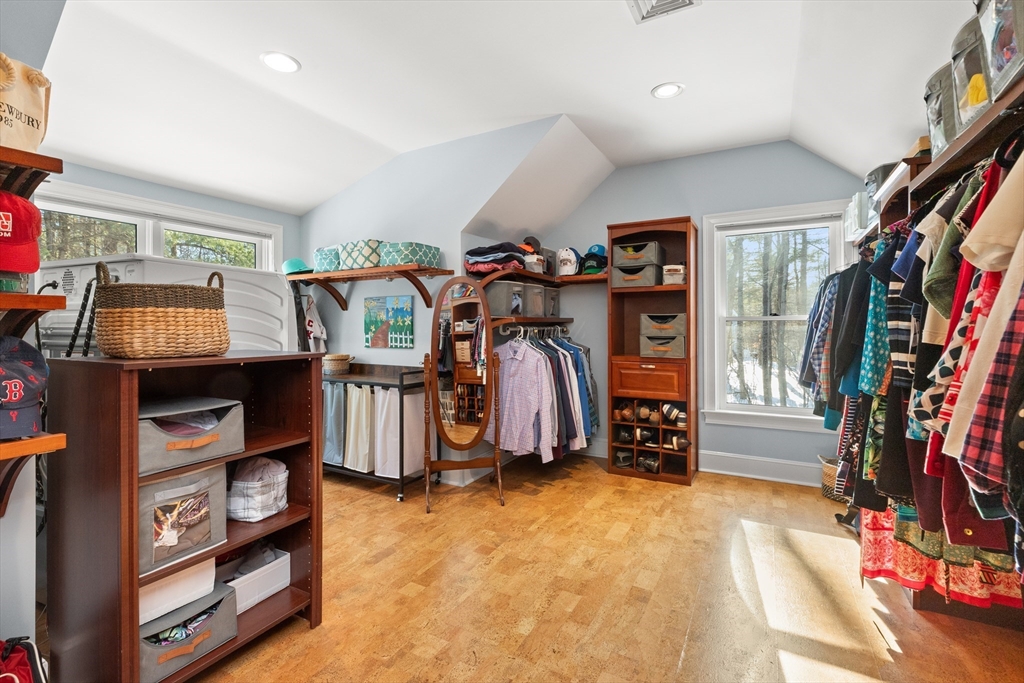 126 Georgetown Rd