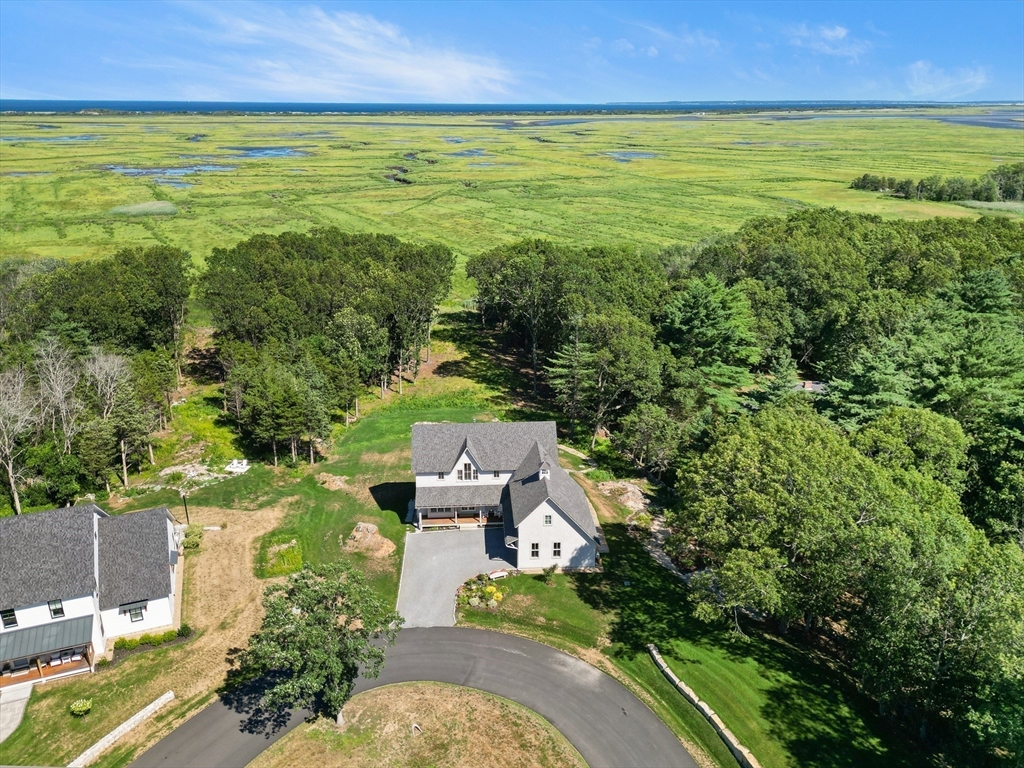 4 Gadsden Lane