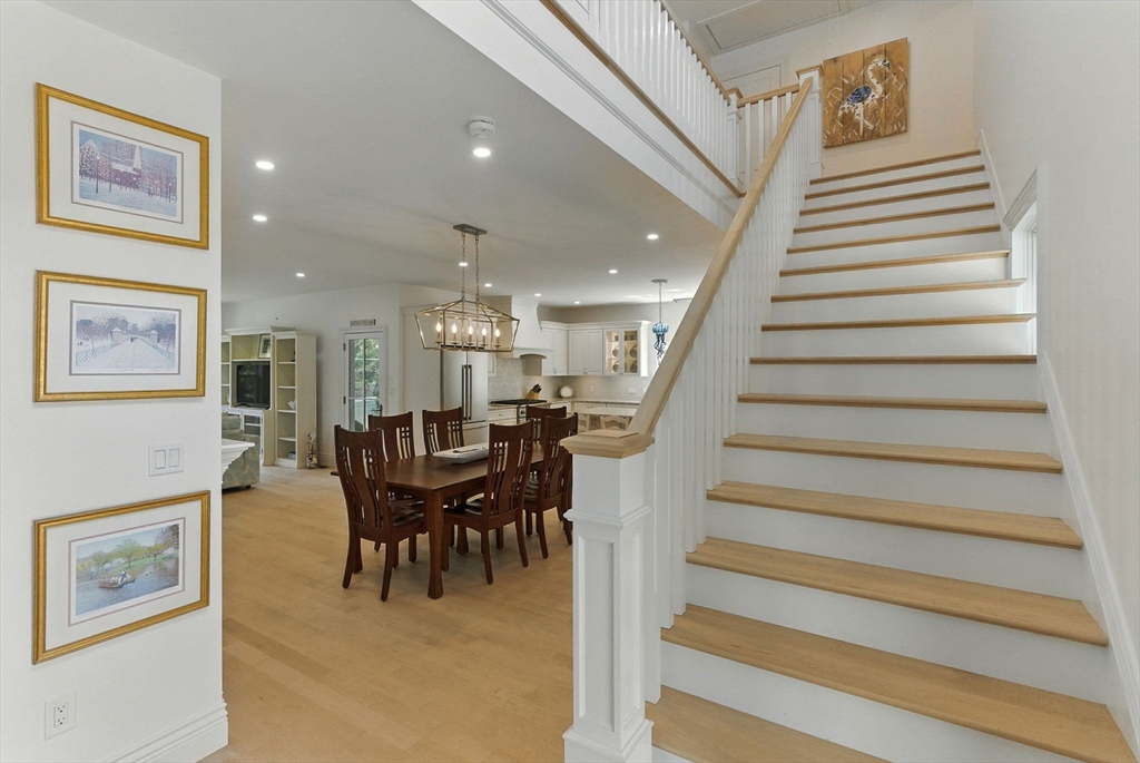 4 Gadsden Lane