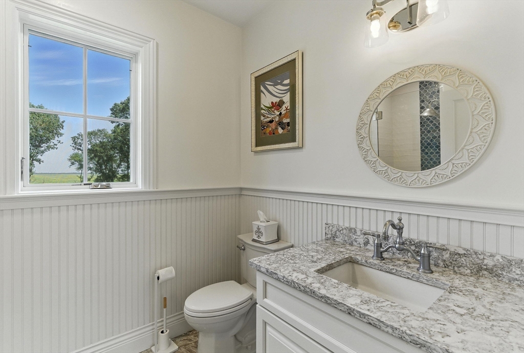 4 Gadsden Lane