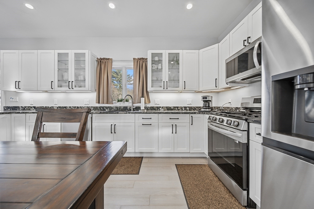 86 Lynn Fells Pkwy