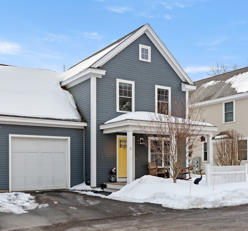 11 Daley Dr # 11