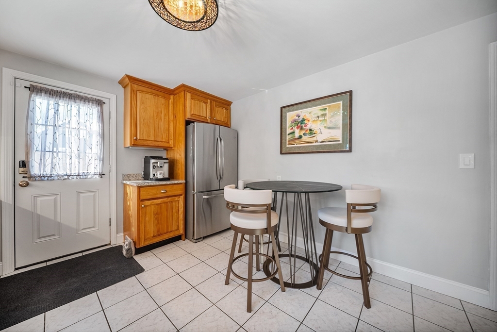 11 Joyce St
