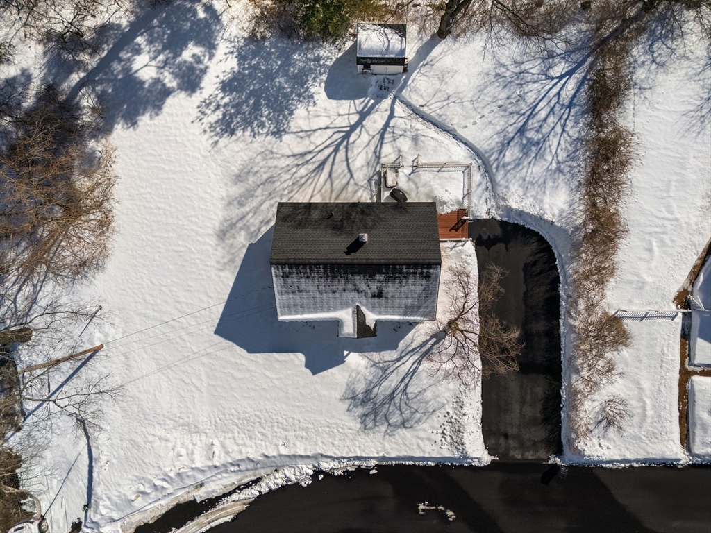 11 Joyce St