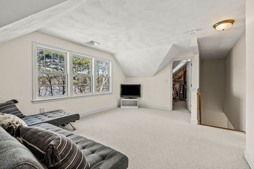 27 Rivercrest Dr.