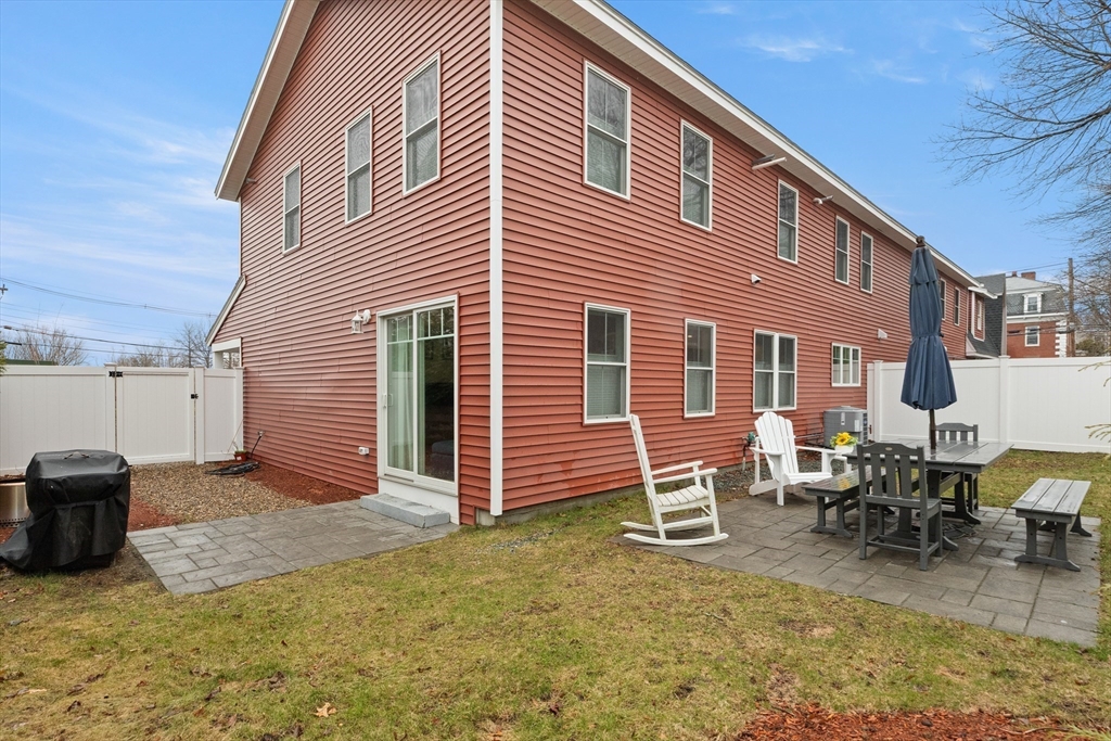 126-128 High St # 7