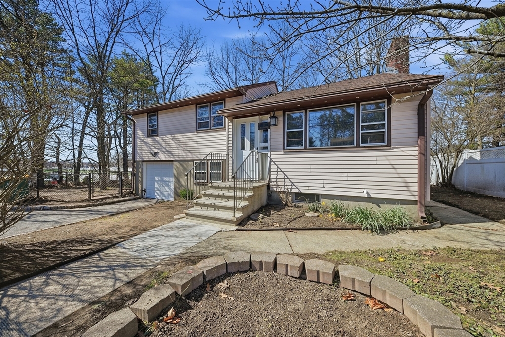 9 Olympia Ave