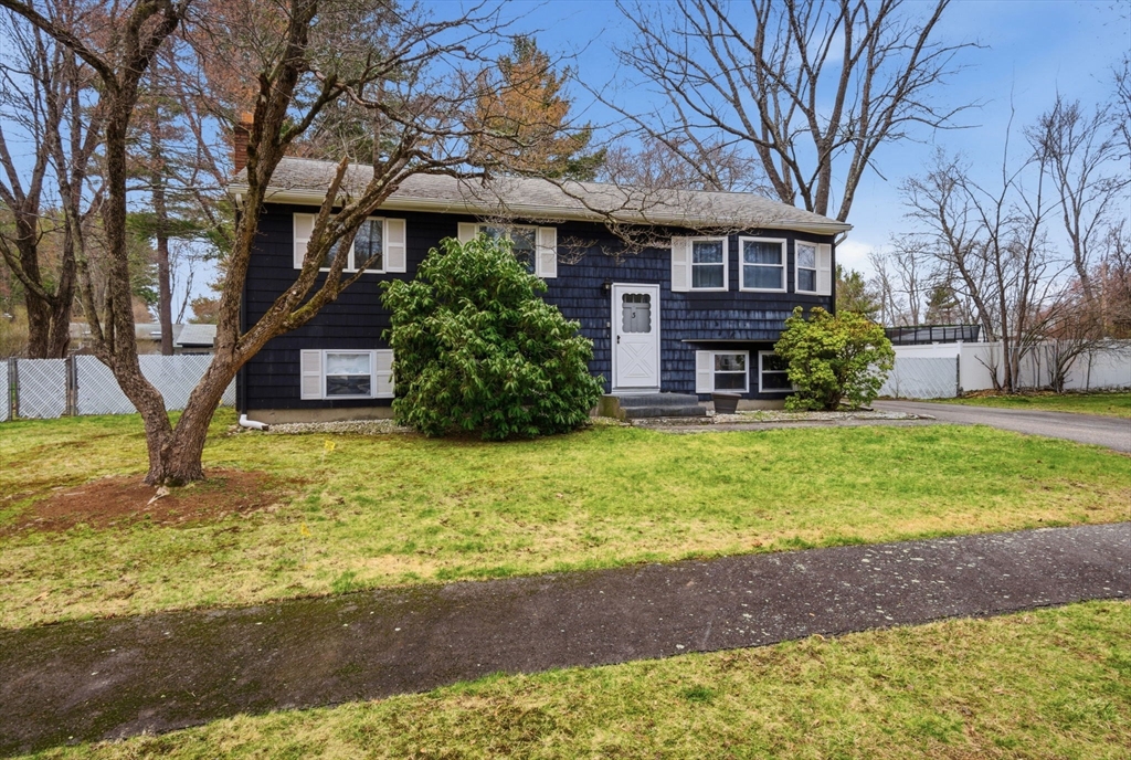 3 Hills Rd