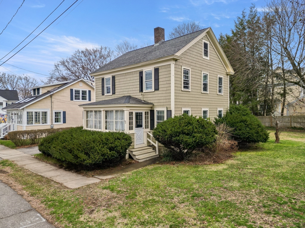 16 Dawes St