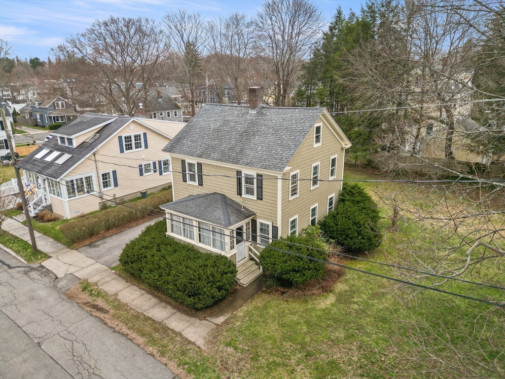16 Dawes St